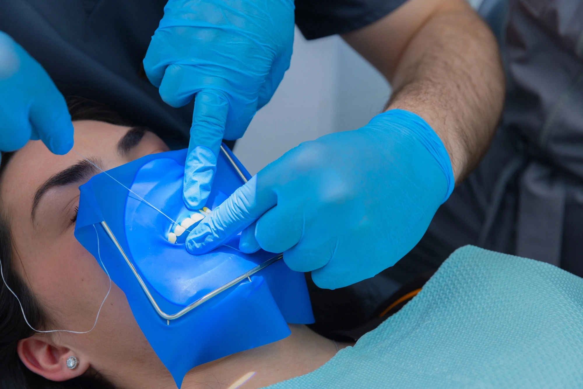 oral surgery laurel patient undergoing oral procedure