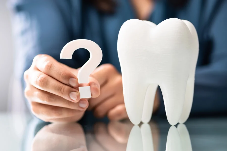How Dental Professionals Perform Amalgam Filling Removal